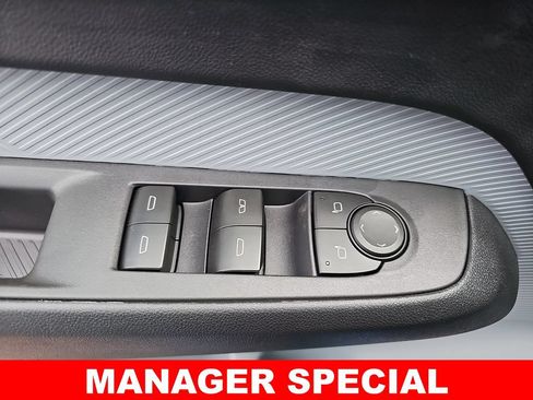 New 2027 Chevrolet Bolt LT FWD image 27