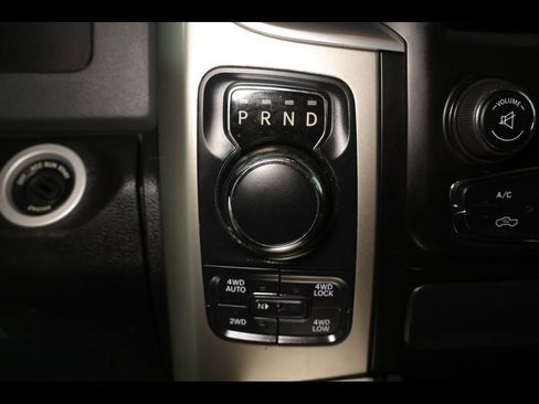 Used 2018 RAM 1500 Big Horn image 13