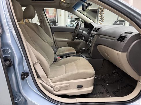 Used 2010 Ford Fusion Hybrid FWD image 17