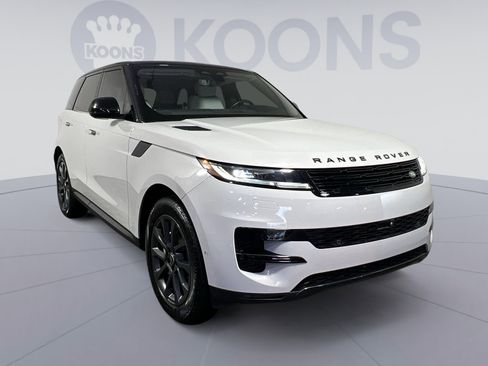 Used 2024 Land Rover Range Rover Sport SE AWD/4WD image 2