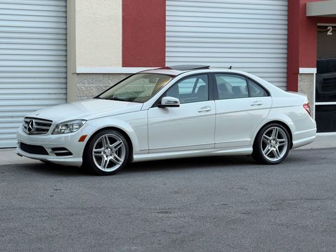 Used 2011 Mercedes-Benz C 300 Sedan image 14