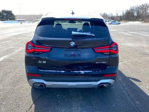 Used 2024 BMW X3 xDrive30i image 4