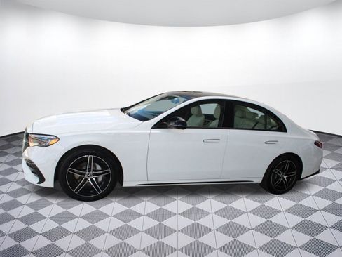 Used 2026 Mercedes-Benz E 350 Sedan image 2