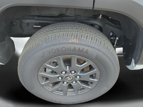 Used 2025 Toyota 4Runner SR5 RWD image 35