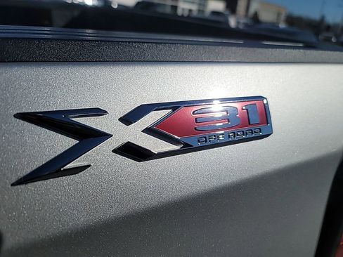 Used 2021 GMC Sierra 1500 SLT w/ SLT Convenience Package image 7