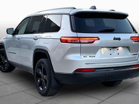 Used 2023 Jeep Grand Cherokee L Limited w/ Luxury Tech Group II AWD/4WD image 12
