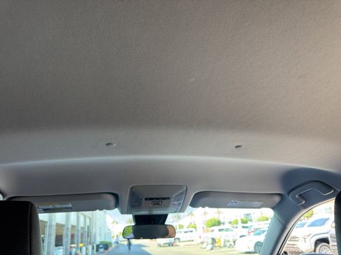 Used 2020 Toyota RAV4 LE w/ Carpet Mat Package FWD image 33