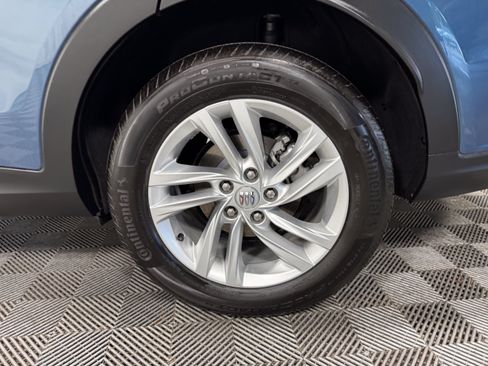 Used 2025 Buick Envista Preferred FWD image 50