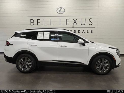 Used 2023 Kia Sportage SX FWD image 3