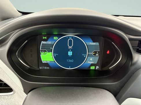 Used 2020 Chevrolet Bolt LT image 32