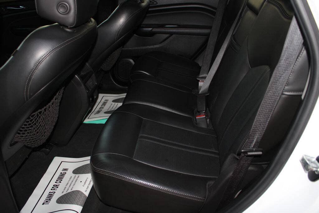 Used 2015 Cadillac SRX Luxury FWD image 14