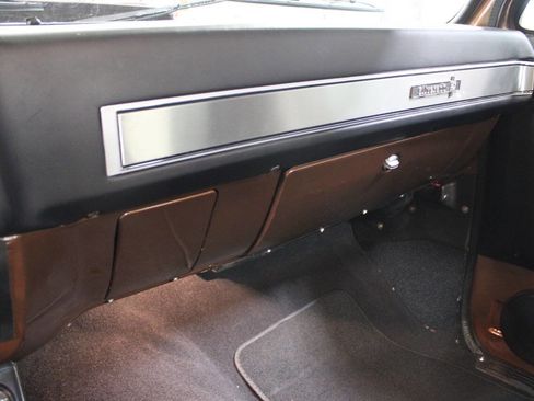 Used 1986 GMC Sierra 1500 2WD Regular Cab image 36