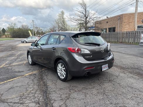 Used 2013 MAZDA MAZDA3 i Grand Touring image 3