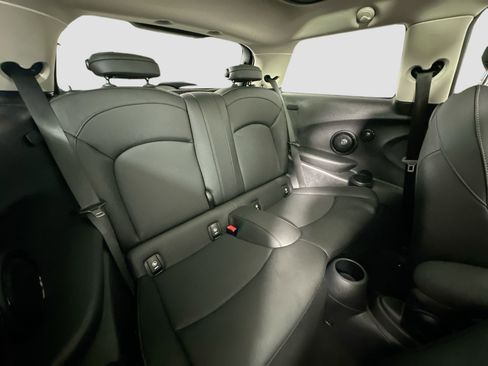 Used 2024 MINI Cooper SE image 32