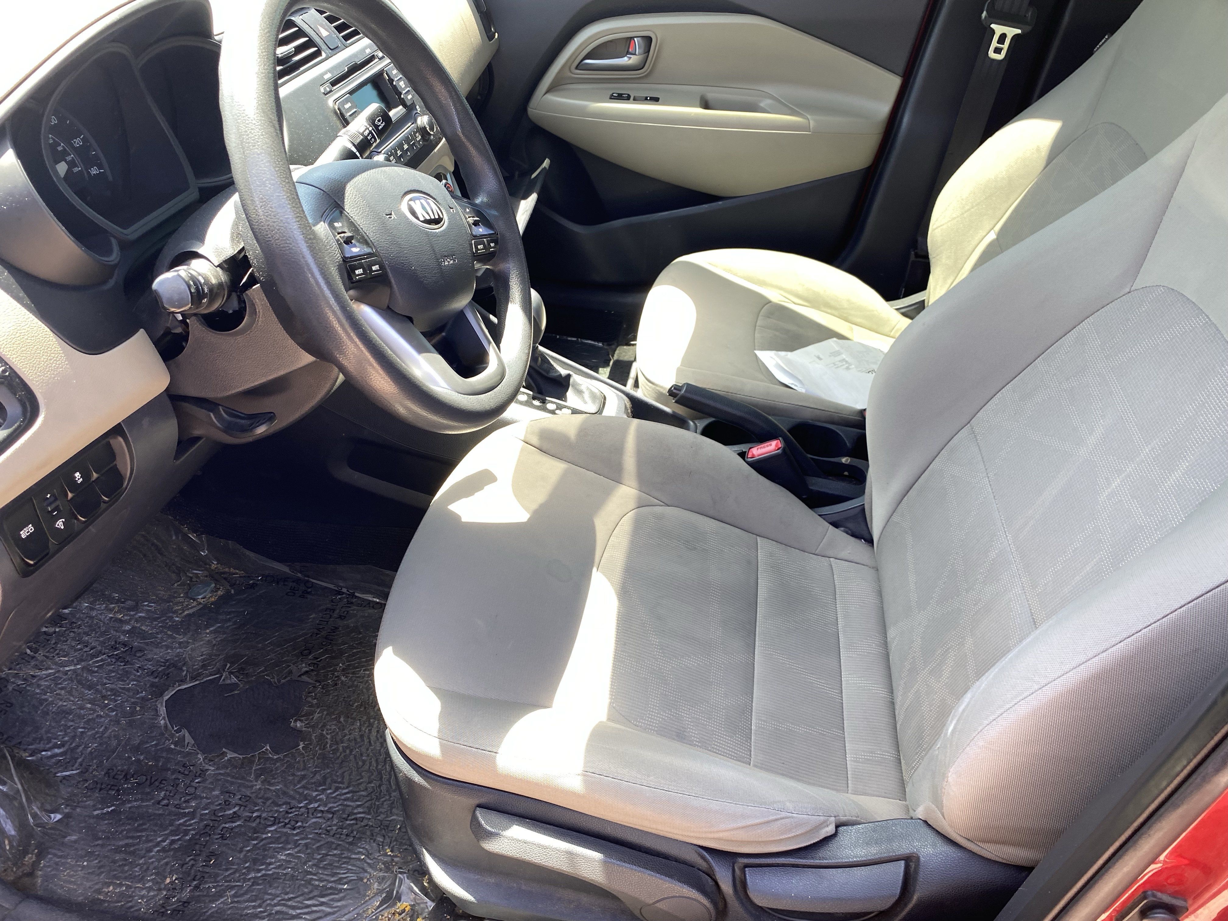 Used 2014 Kia Rio LX w/ Power Package FWD image 9