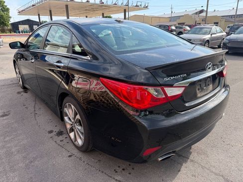 Used 2014 Hyundai Sonata SE w/ Premium Package 04 FWD image 4