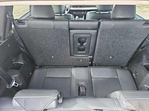 Used 2024 Mitsubishi Outlander SE AWD/4WD image 14