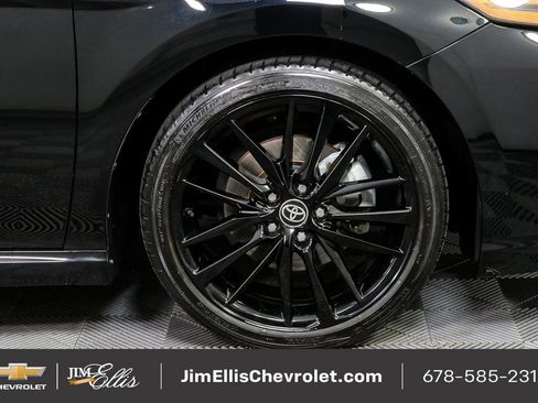 Used 2023 Toyota Camry XSE image 38