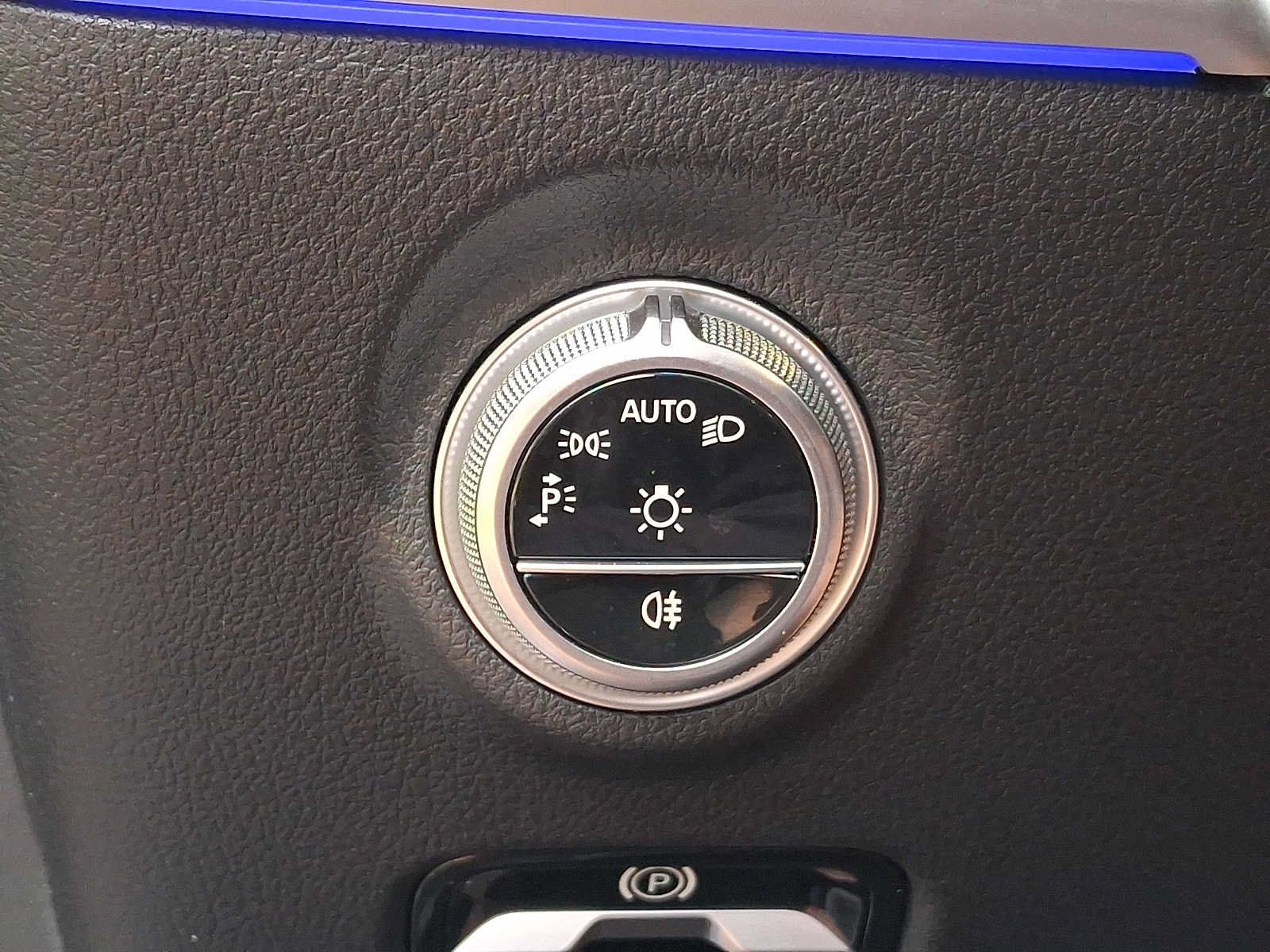 Certified 2024 Mercedes-Benz CLE 53 AMG 4MATIC image 21