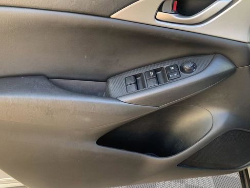 Used 2019 MAZDA CX-3 Sport image 19