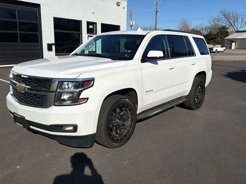 Used 2019 Chevrolet Tahoe LT image 3