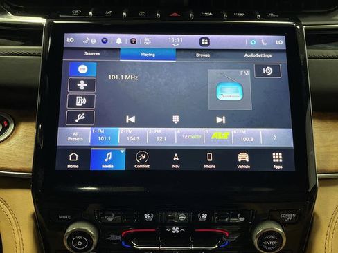 Used 2023 Jeep Grand Cherokee L Summit image 20