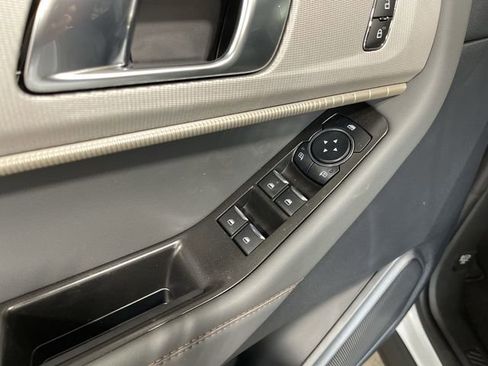 New 2026 Ford Explorer Active w/ Active Comfort Package image 19