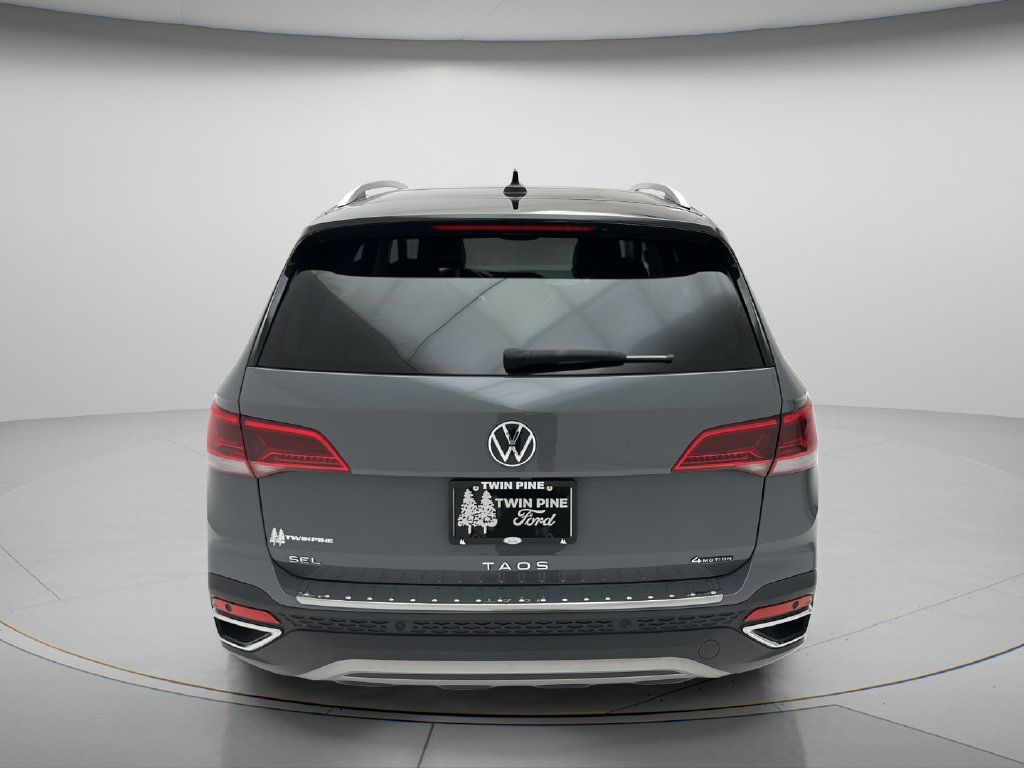 Used 2023 Volkswagen Taos SEL AWD/4WD image 7
