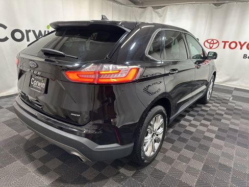 Used 2024 Ford Edge Titanium image 8