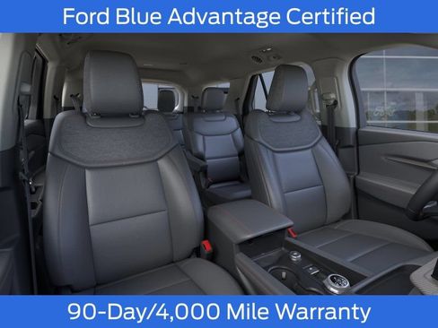 Used 2026 Ford Explorer Active w/ Active Comfort Package AWD/4WD image 11