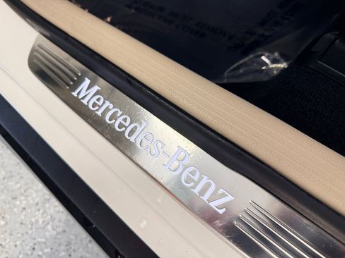 Used 2017 Mercedes-Benz GLC 300 image 16