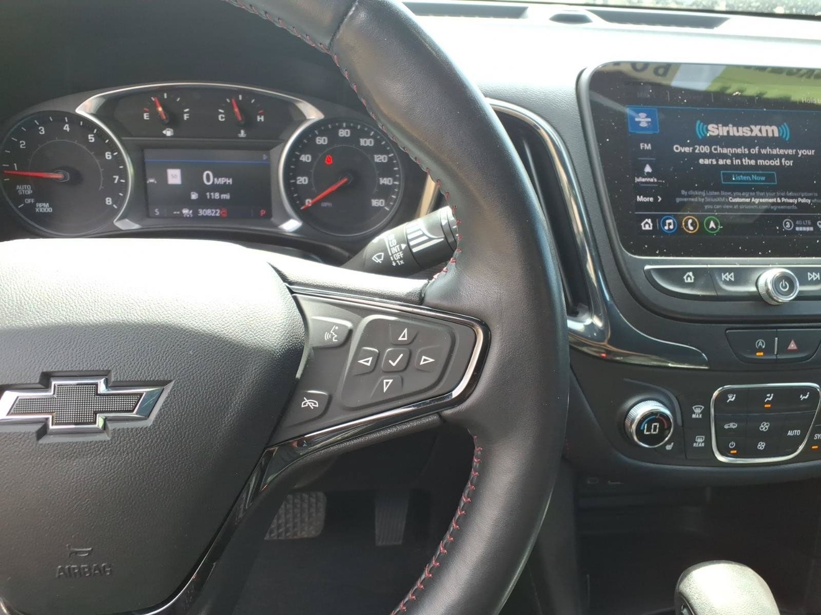 Used 2022 Chevrolet Equinox RS w/ Infotainment Package FWD image 24