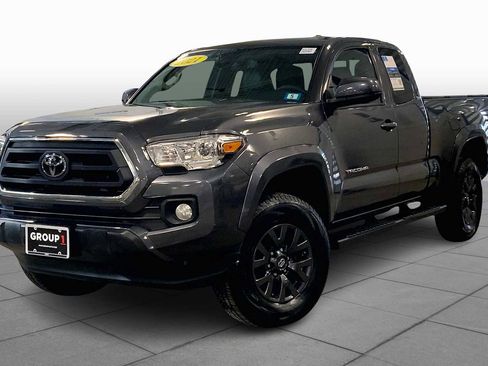 Used 2021 Toyota Tacoma SR5 image 2