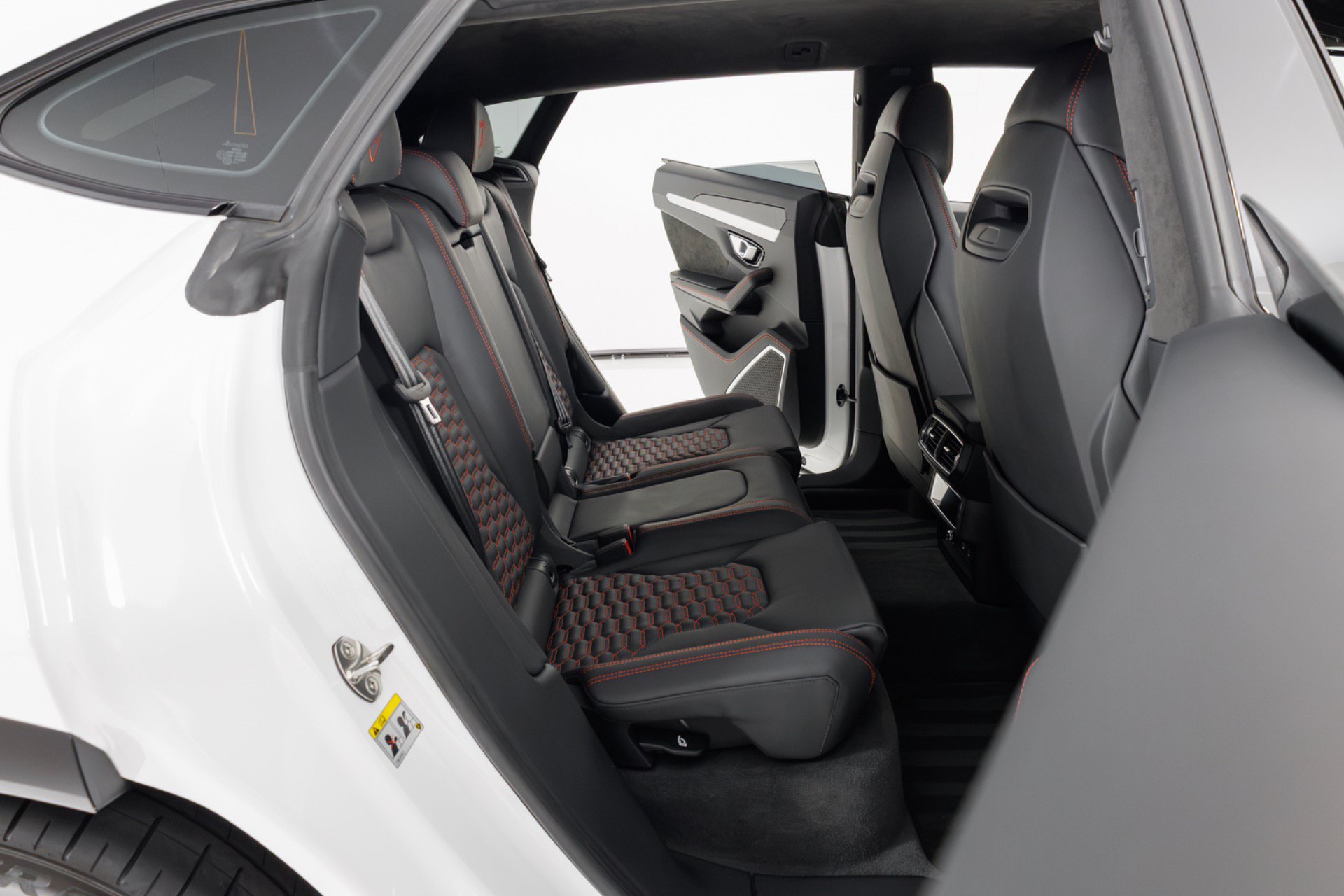 Used 2024 Lamborghini Urus S AWD/4WD image 48