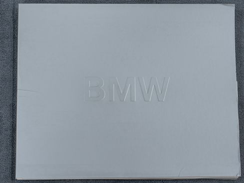 Used 2002 BMW Z8 RWD image 50