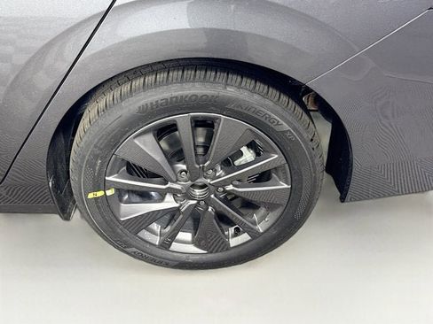 New 2026 Nissan Sentra SL w/ Floor Mat Package FWD image 27