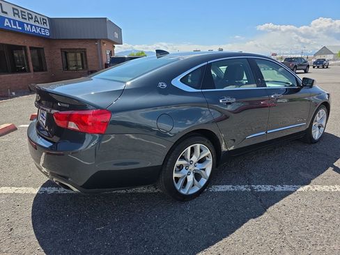 Used 2018 Chevrolet Impala Premier FWD image 8