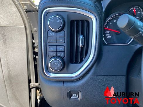 Used 2019 Chevrolet Silverado 1500 RST AWD/4WD image 35