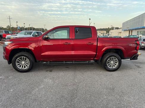 New 2026 Chevrolet Colorado LT w/ LT Convenience Package AWD/4WD image 4