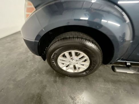 Used 2015 Nissan Frontier SV w/ SV Value Truck Package image 28