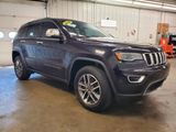 Used 2020 Jeep Grand Cherokee Limited w/ Premium Lighting Group image 2