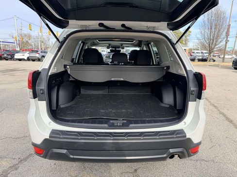 Used 2020 Subaru Forester Premium image 16