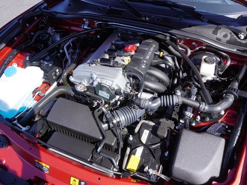 Used 2024 MAZDA MX-5 Miata RF Club w/ Interior Package image 9