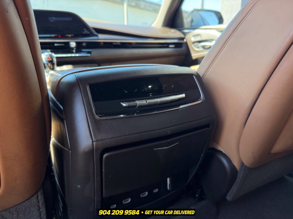 Used 2021 Cadillac Escalade Premium Luxury w/ Driver Assist Tech Package AWD/4WD image 26
