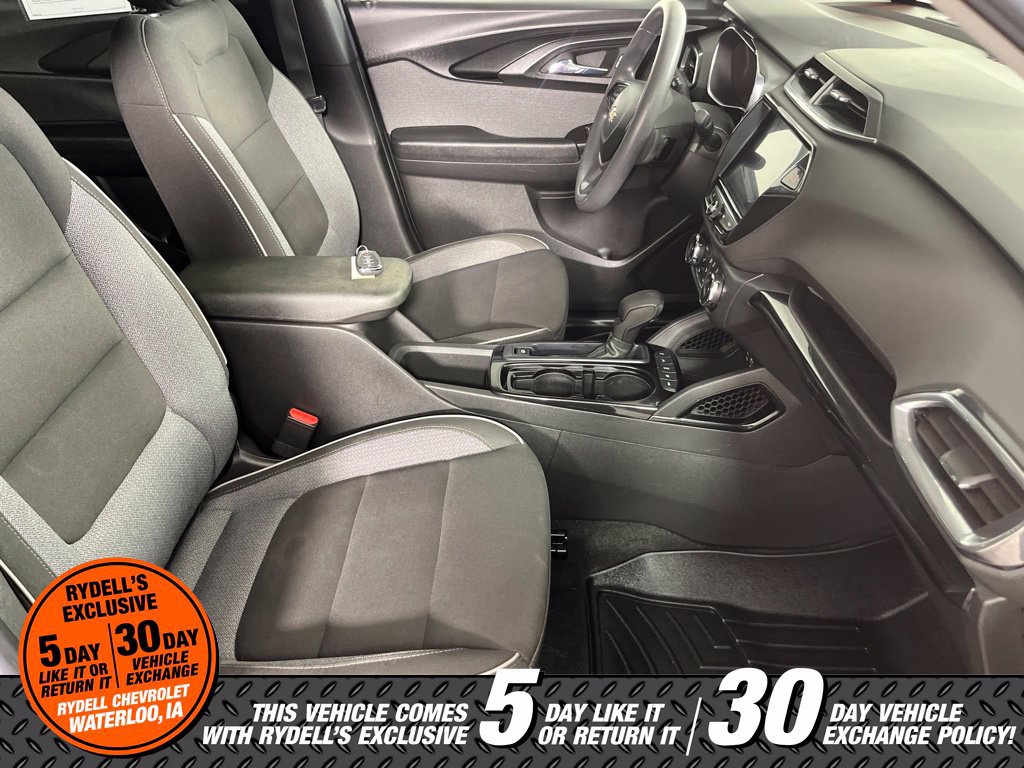 Certified 2022 Chevrolet TrailBlazer LT w/ Convenience Package AWD/4WD image 18