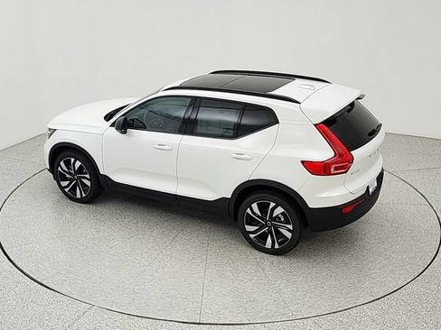 New 2026 Volvo XC60 B5 Ultra w/ Climate Package AWD/4WD image 35