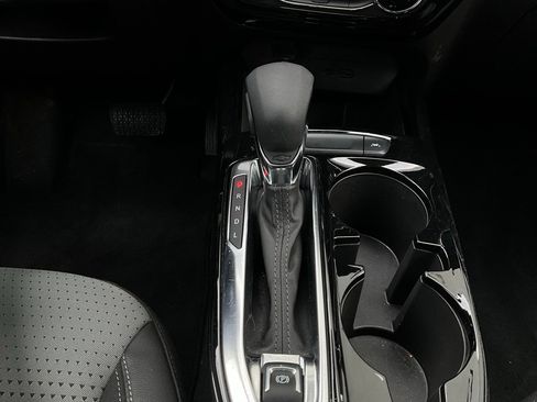 Used 2025 Chevrolet Trax LT image 22