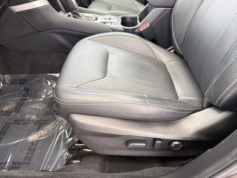 Used 2020 Subaru Forester Limited w/ Popular Package #3 image 14