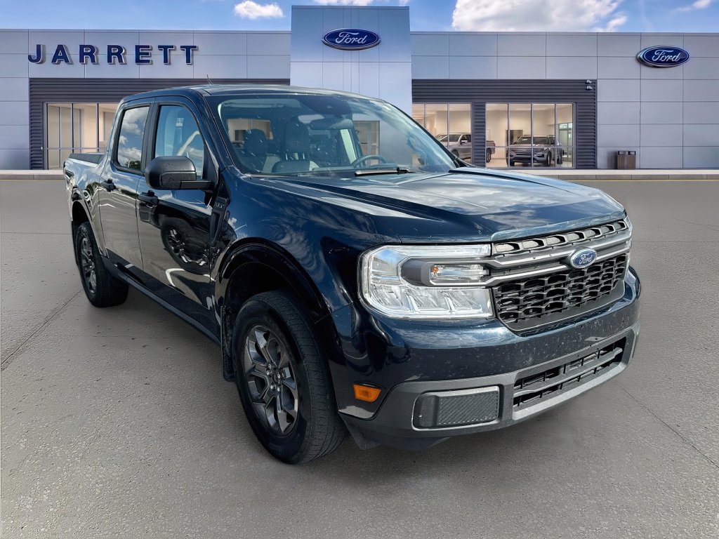 Used 2023 Ford Maverick XLT FWD image 1