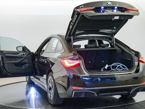 Certified 2023 BMW i4 eDrive40 w/ Premium Package RWD image 25